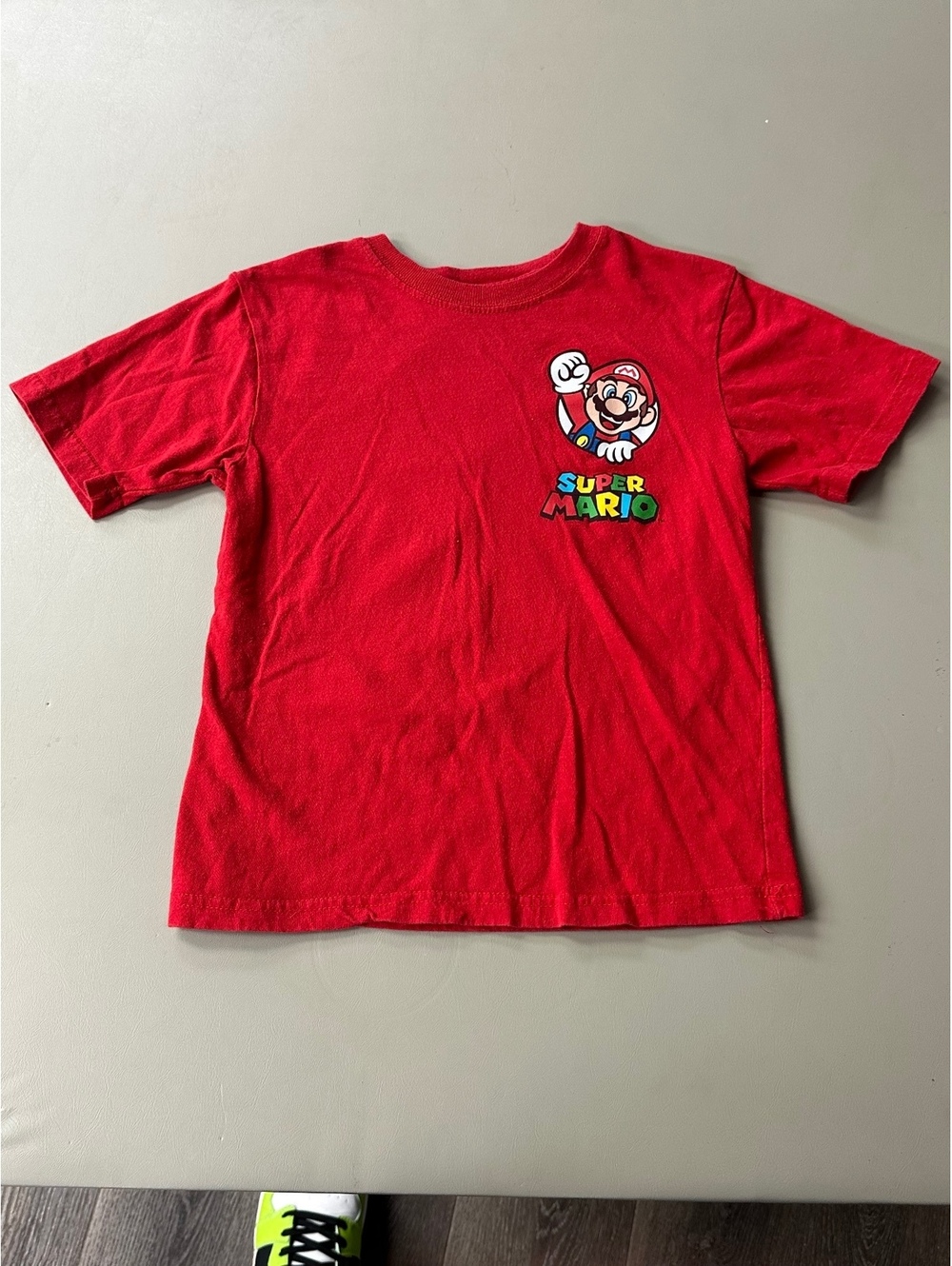 Super Mario Red Graphic T-Shirt Size 7 Kids